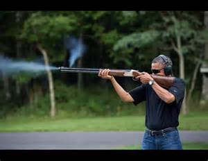 Obama_shoots_rifle