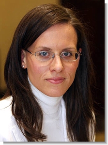 Andrea Mrozek